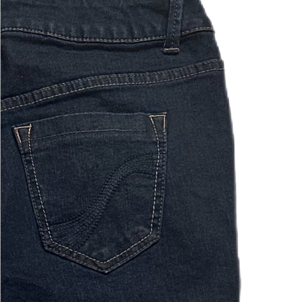 Lane Bryant Dark Indigo Bootcut Stretch Jeans Petite Size 18P - Picture 8 of 9